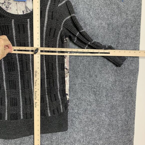 Simply Vera Wang Sweater Top Women Size XS Knit Front Silky Back Gray White - Picture 14 of 16